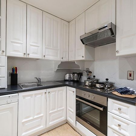 לונדון Somerset Court Kensington Apartments מראה חיצוני תמונה