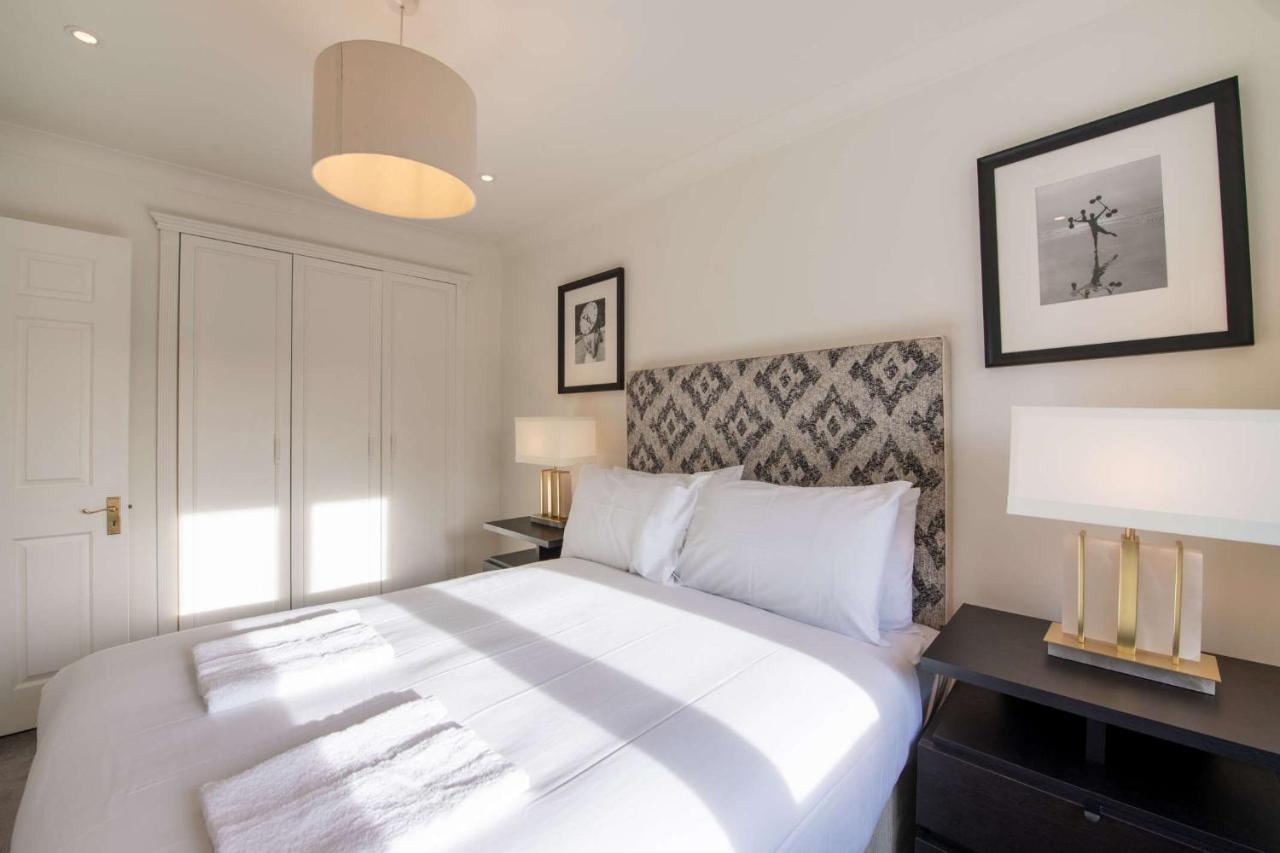 לונדון Somerset Court Kensington Apartments מראה חיצוני תמונה