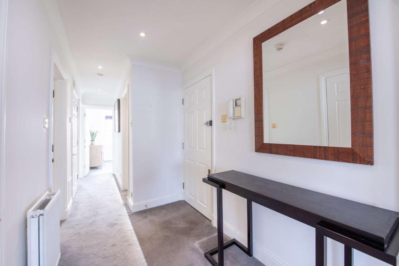 לונדון Somerset Court Kensington Apartments מראה חיצוני תמונה