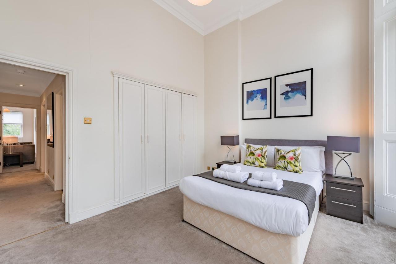 לונדון Somerset Court Kensington Apartments מראה חיצוני תמונה