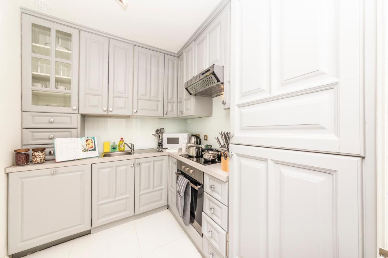 לונדון Somerset Court Kensington Apartments מראה חיצוני תמונה